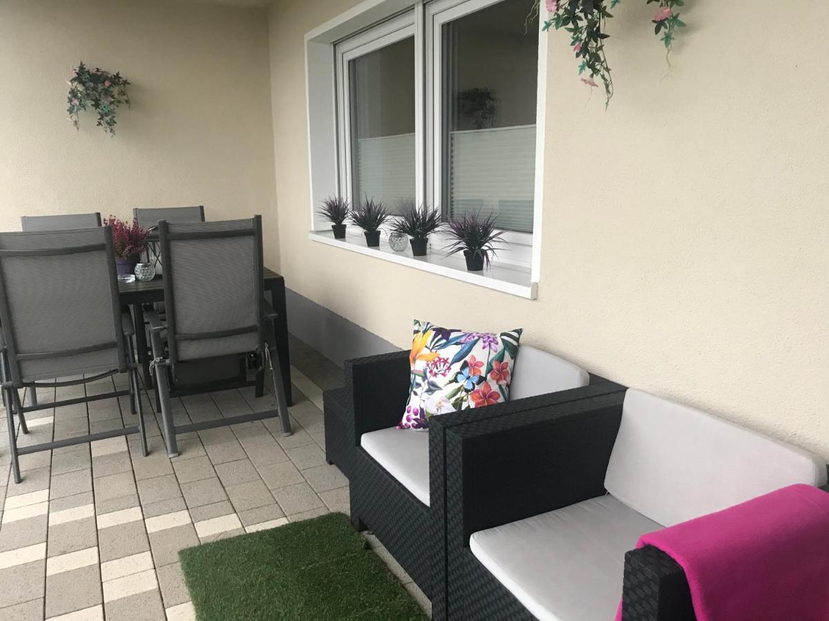 Neu! Top Apartment! 7Km Saarbruecken! Terrasse, Garten! Sulzbach  Bagian luar foto