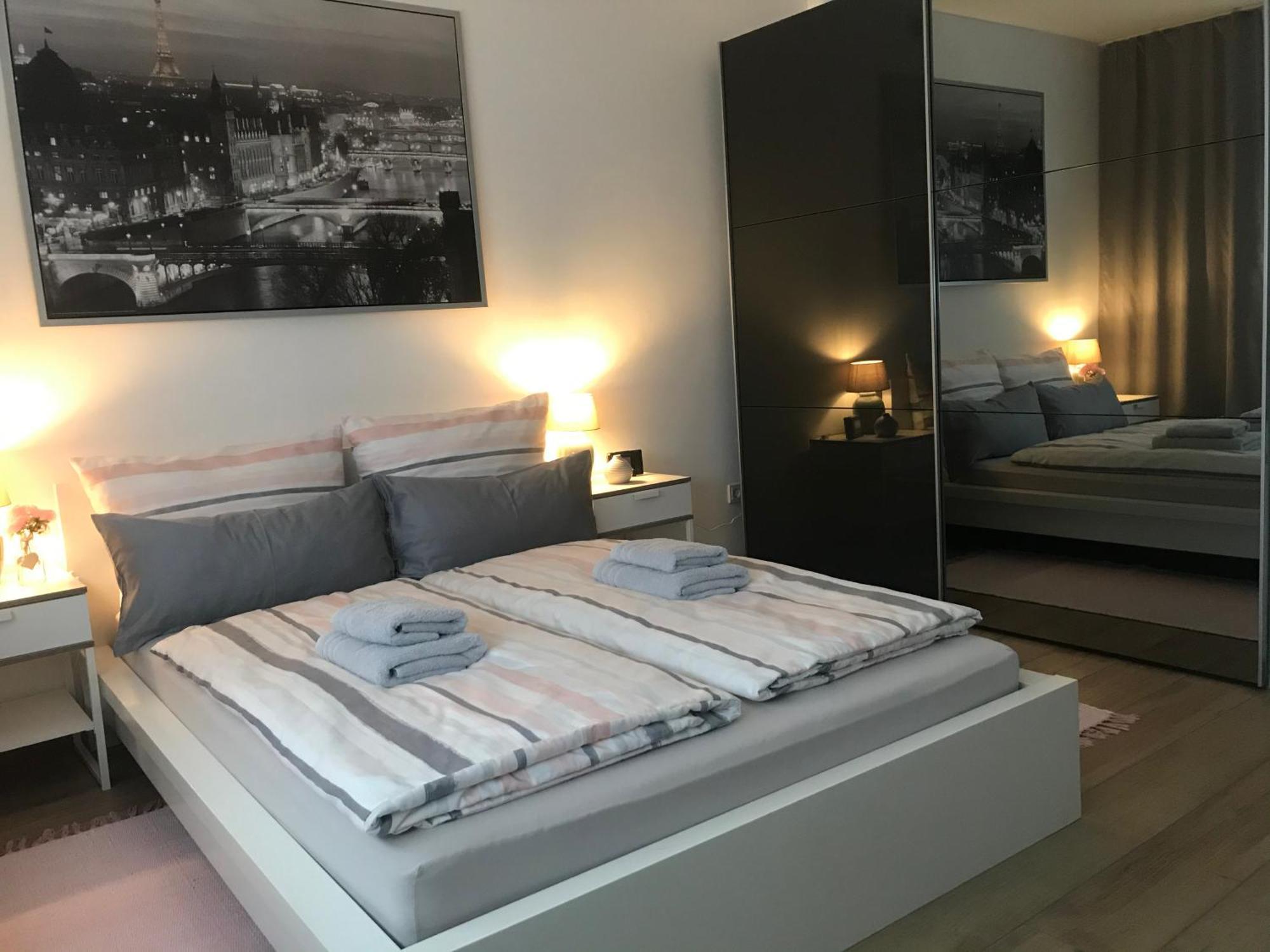 Neu! Top Apartment! 7Km Saarbruecken! Terrasse, Garten! Sulzbach  Bagian luar foto