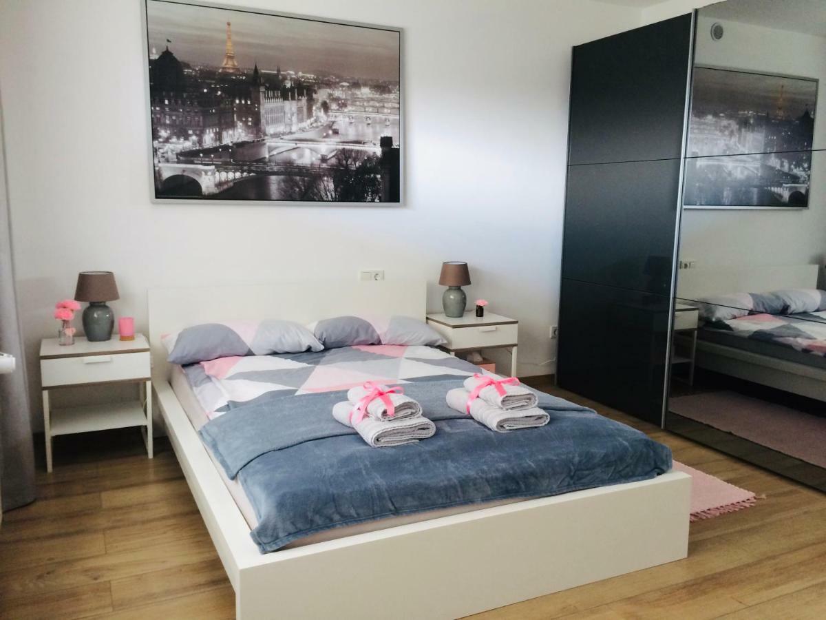 Neu! Top Apartment! 7Km Saarbruecken! Terrasse, Garten! Sulzbach  Bagian luar foto